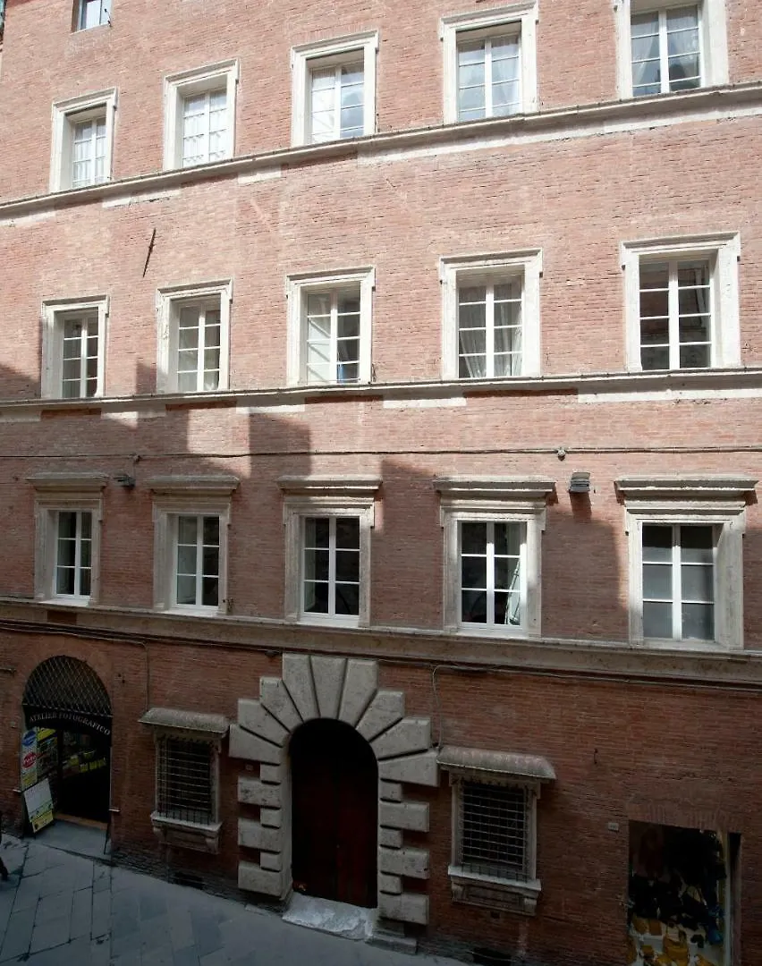 Palazzo Cinotti Apartment Siena